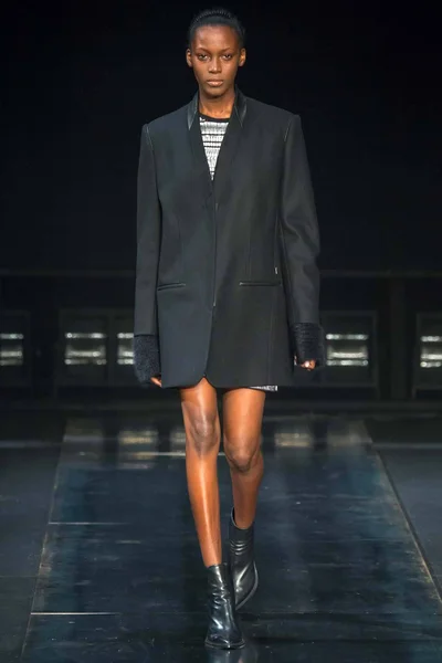 Look 20